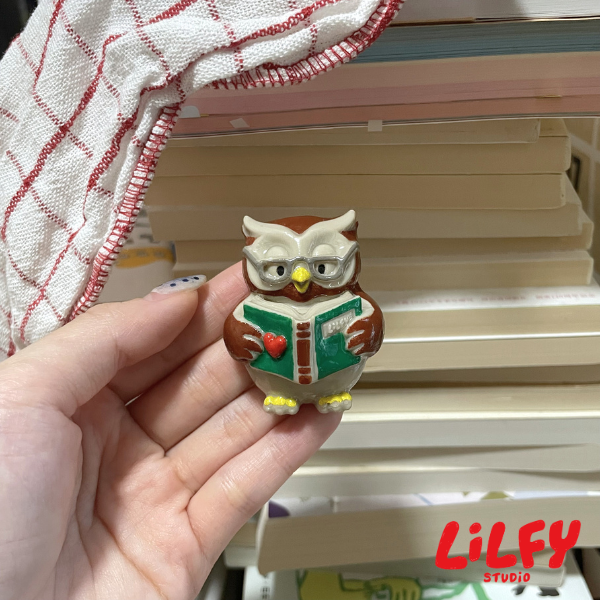 WISE OWL (Reading) - Brooch
